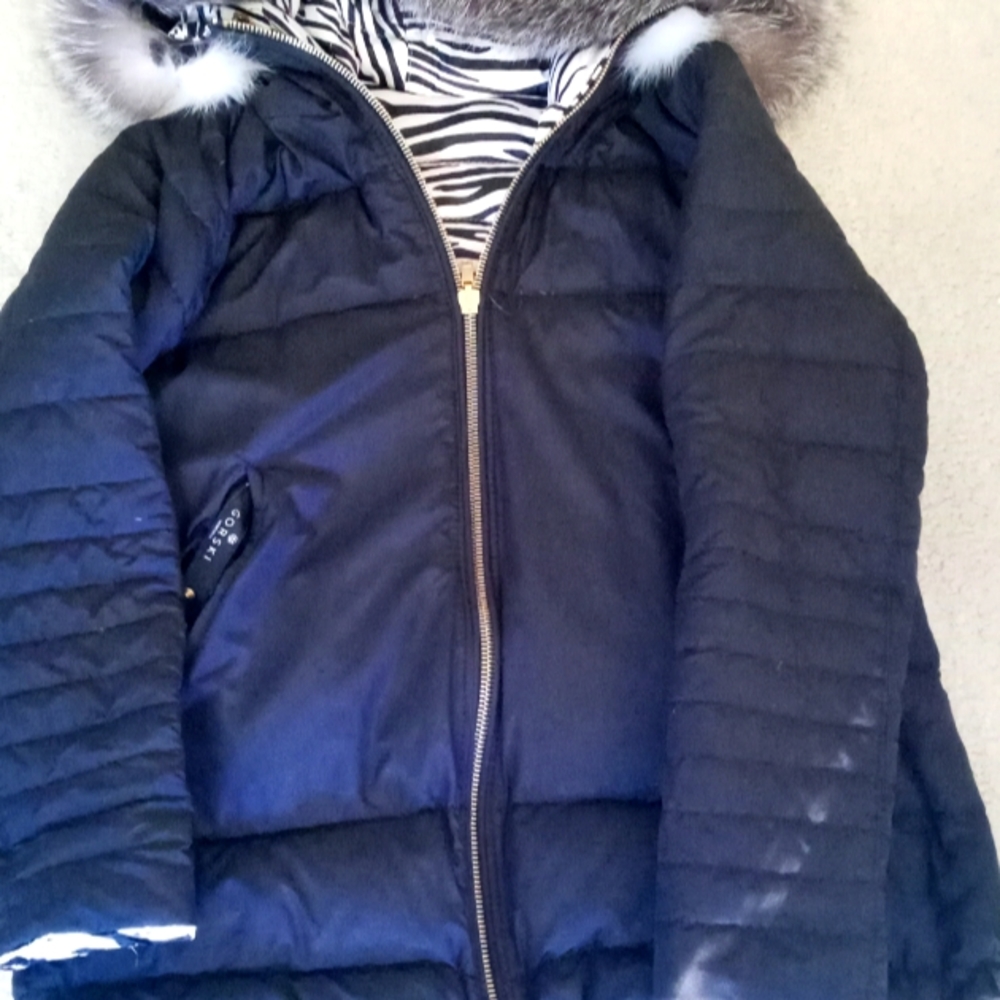 Small ladies Gorski down filled fur jacket great for winter shi lodge and outing